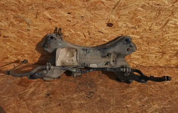Hyundai ix35 Front axle beam 