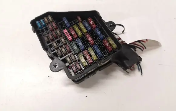 Audi A3 S3 8L Fuse box set 8D1941824