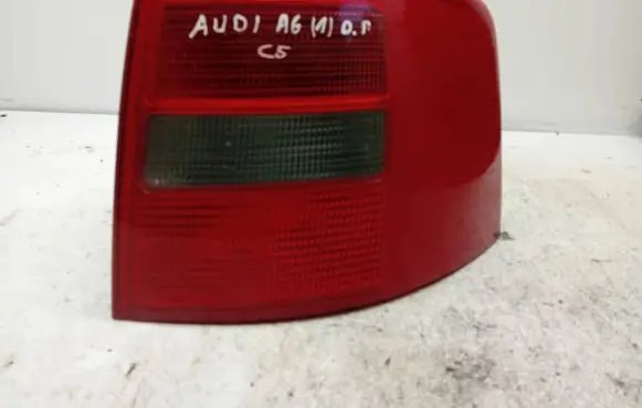 Audi A6 S6 C5 4B Rear/tail lights 4B9945096D 39700383 397009999