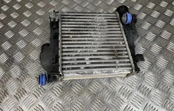Peugeot 308 Intercooler radiator P9675627980