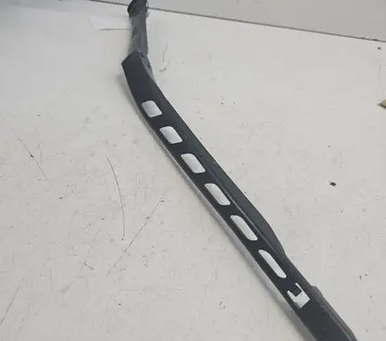 BMW 5 E60 E61 Front wiper blade arm