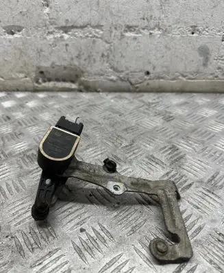Rear air suspension level height sensor