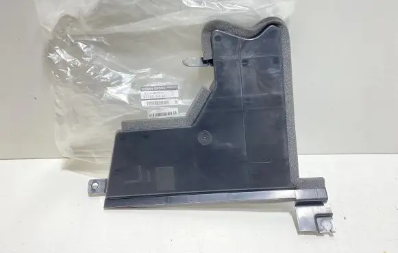 Nissan Leaf II (ZE1) Intercooler air guide/duct channel 921853NL0A