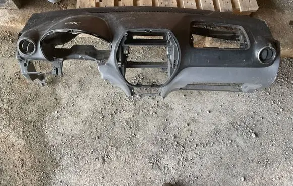 Toyota RAV 4 (XA20) Dashboard