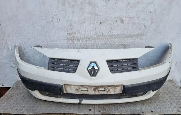 Renault Megane II Front bumper 8200113652 8200142001 8200114155