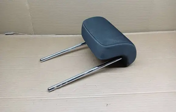 Skoda Fabia Mk3 (NJ) Rear seat headrest 