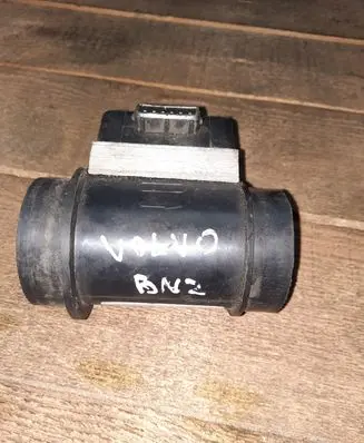 Volvo S40, V40 Mass air flow meter 40728200001