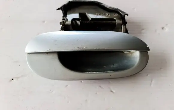 BMW 5 E39 Front door exterior handle
