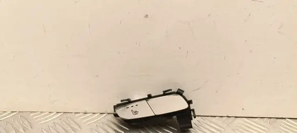 Mercedes-Benz EQC Seat heating switch A2139057302