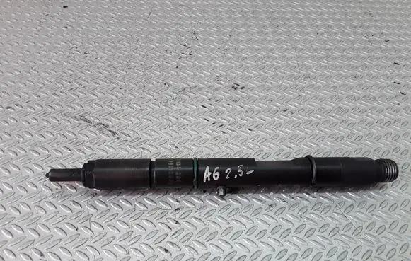 Audi A6 S6 C5 4B Fuel injector 059130201E 0432133836