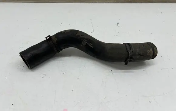 Opel Insignia B Engine coolant pipe/hose 39144351