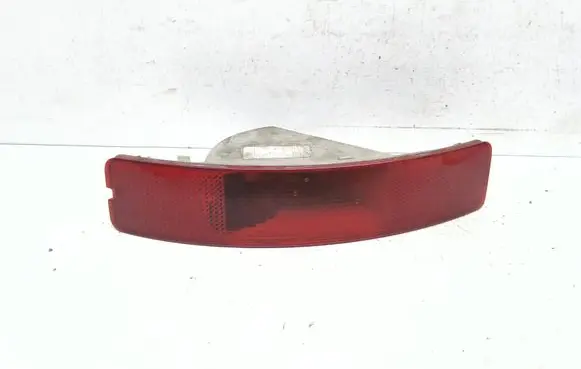 Volvo XC90 Rear tail light reflector 