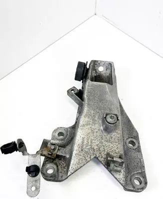 BMW 3 E92 E93 Engine mounting bracket 6760315 22116760315 24168110