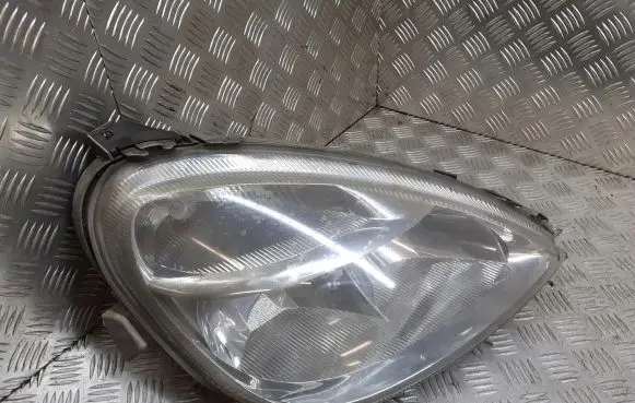 Mercedes-Benz A W168 Headlight/headlamp A1688201861