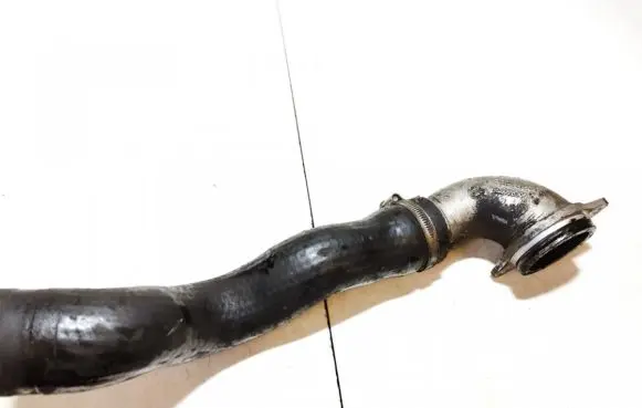 Opel Zafira B Intercooler hose/pipe 55350839 366028306