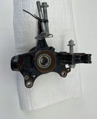 Opel Astra L Front wheel hub spindle knuckle