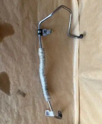 BMW 4 F36 Gran coupe Turbo turbocharger oiling pipe/hose 851361603