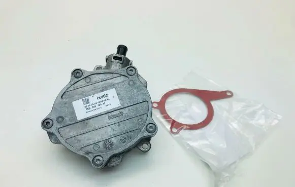 Audi A4 S4 B8 8K Vacuum pump 06E145100M 06E145417A