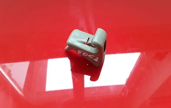 Opel Antara Sun visor clip/hook/bracket NOCODE