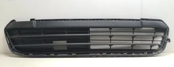Peugeot 108 Front bumper lower grill 531120H120