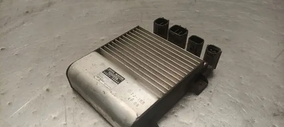 Toyota Avensis T270 Fuel injection control unit/module 8987120080