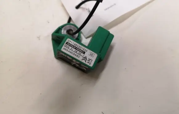 Citroen C4 Grand Picasso Airbag deployment crash/impact sensor 9654903480 606310900