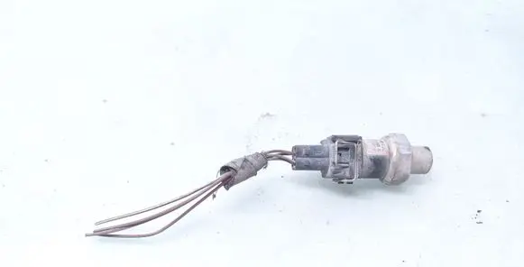 Air conditioning (A/C) pressure sensor