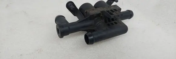 BMW 5 GT F07 Coolant heater control valve 9119164