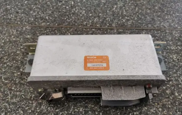 Audi 100 S4 C4 ABS control unit/module 0265100037 443907379C