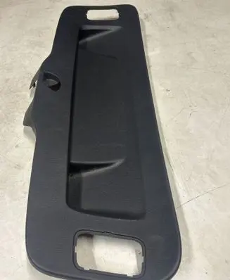 Volkswagen PASSAT B7 Other trunk/boot trim element 561867605B