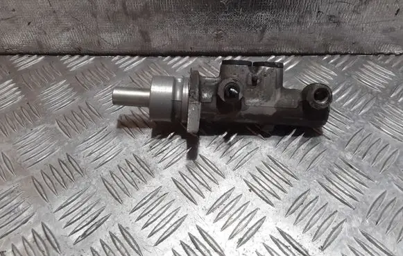 Audi A3 S3 8L Master brake cylinder 21027099