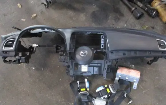 Mazda 6 Dashboard
