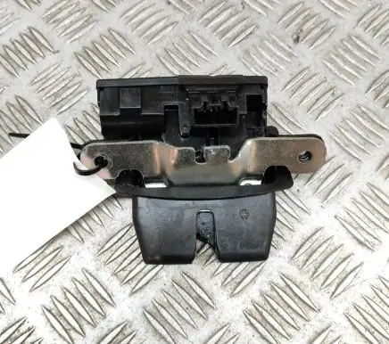 Ford Fiesta Tailgate/trunk/boot lock/catch/latch 8A61A442A56BL