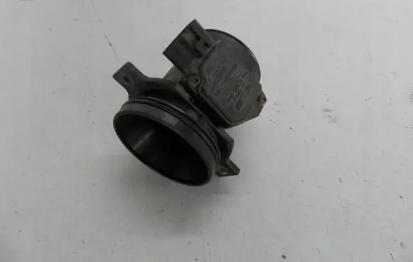 Ford Mondeo MK II Mass air flow meter 98AB12B579B1