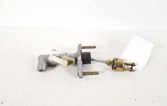 Toyota Celica T230 Clutch master cylinder 31420-20070