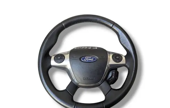 Ford Focus Steering wheel AM51-R042B85-BEW AM513600CE-3ZHE