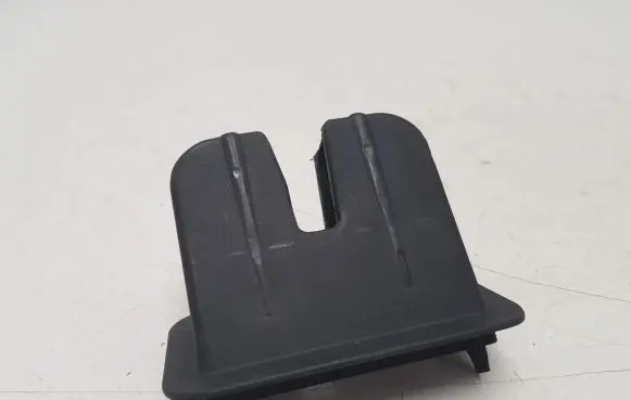 Audi A5 Sportback 8TA Tailgate/boot lid lock trim 8T8827520