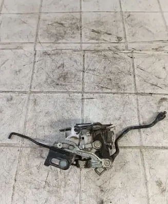 Hyundai H-1, Starex, Satellite Front door lock 