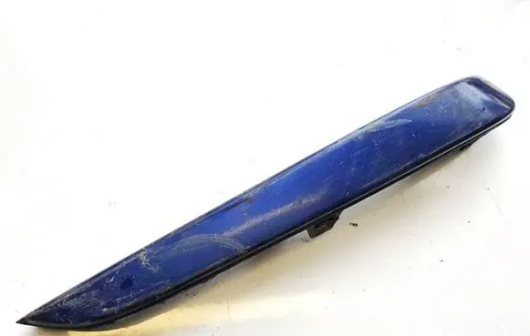 Opel Astra H Under headlight/headlamp trim 13121996 375768702