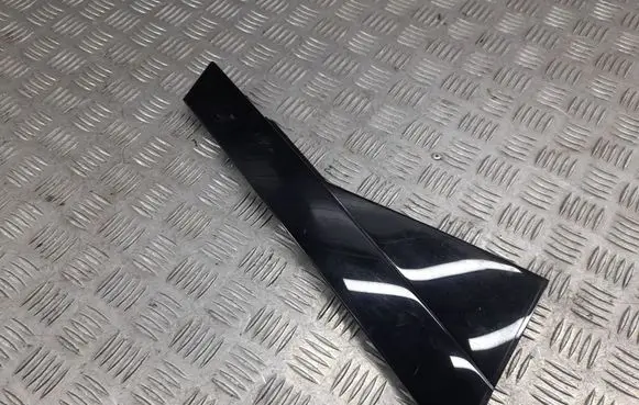 Audi Q7 4M Rear door glass trim molding 4M0839904