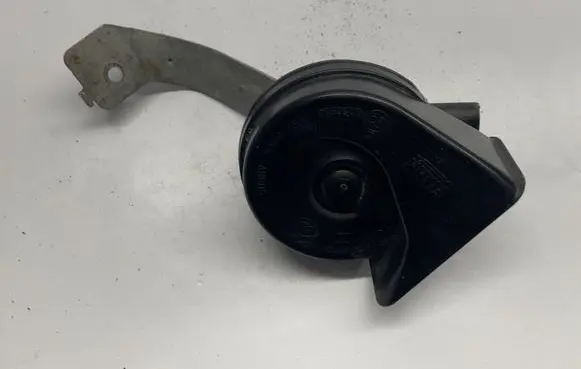 Mercedes-Benz CLA C117 X117 W117 Horn signal A0005405500 0055306