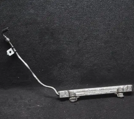 Toyota Avensis T270 Fuel main line pipe 10C29