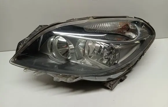 Mercedes-Benz B W246 W242 Headlight/headlamp A2468200161
