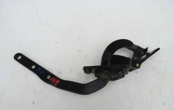 Volvo XC70 Tailgate/trunk/boot hinge 9154678
