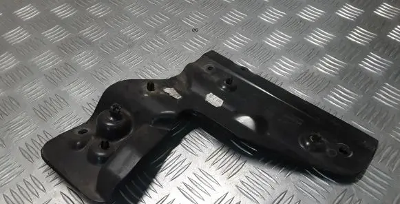 Land Rover Range Rover Sport L494 Other engine bay part CPLA10B812PIA07