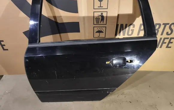 Opel Astra H Rear door 
