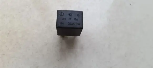Opel Zafira A Other relay 90229206