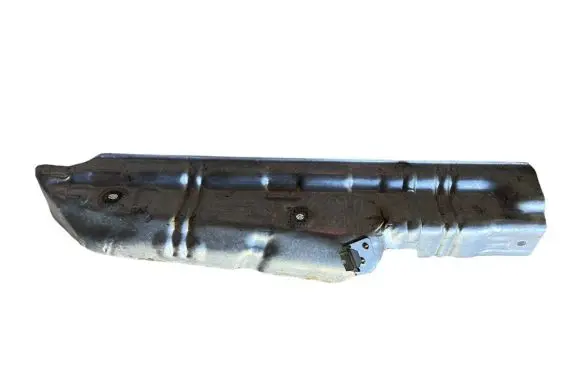 BMW 3 F30 F35 F31 Heat shield in engine bay 8511809