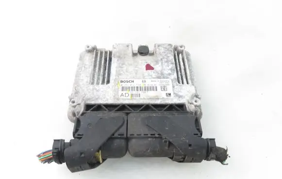 Opel Vectra C Engine control unit/module 0281012534 55197150AD