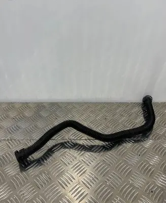 Audi A6 C7 Breather hose/pipe 06E133817AD